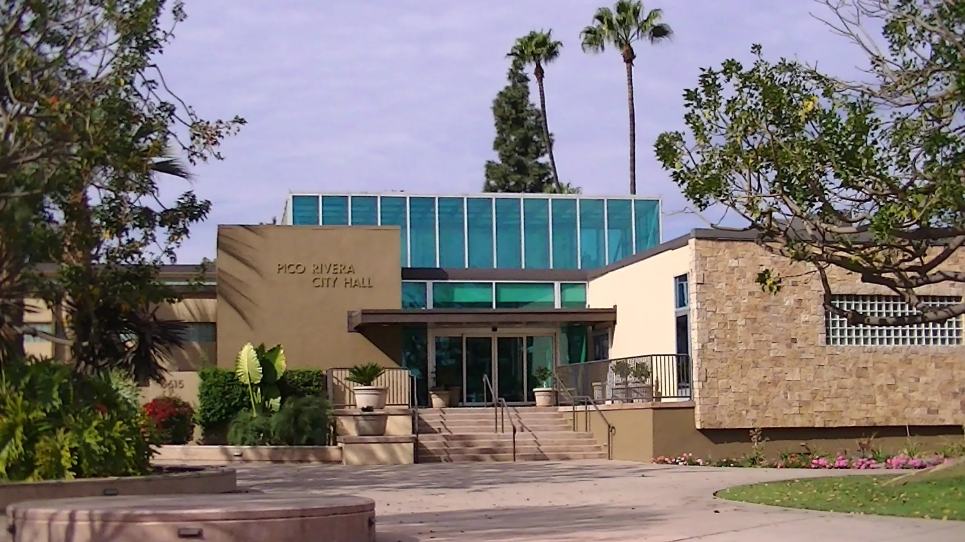 PicoRiveraCityHall. Pico Rivera, CA.