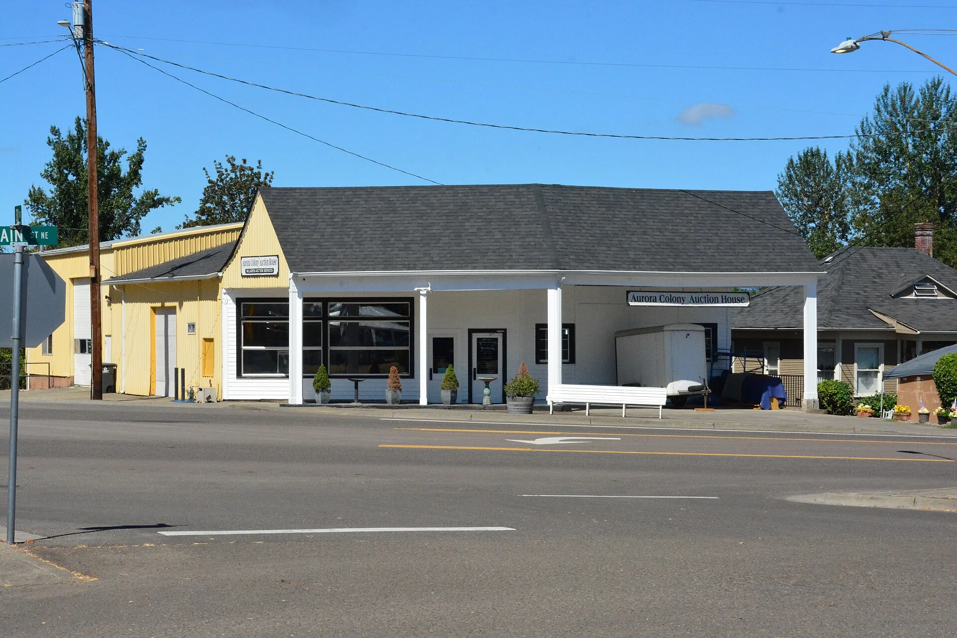 Historic Aurora Colony Auction House building in Aurora, Oregon.