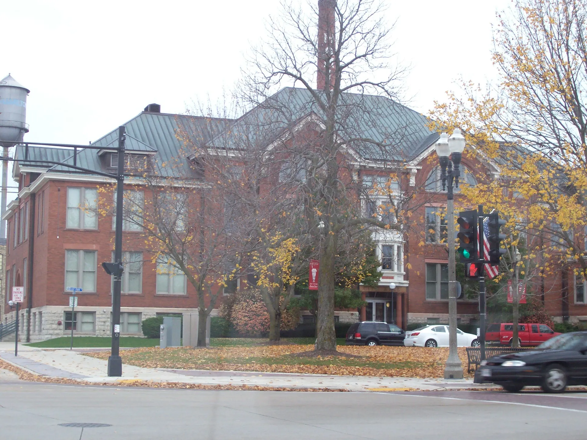 TwoRiversWisconsinCityHall. Two Rivers, WI.