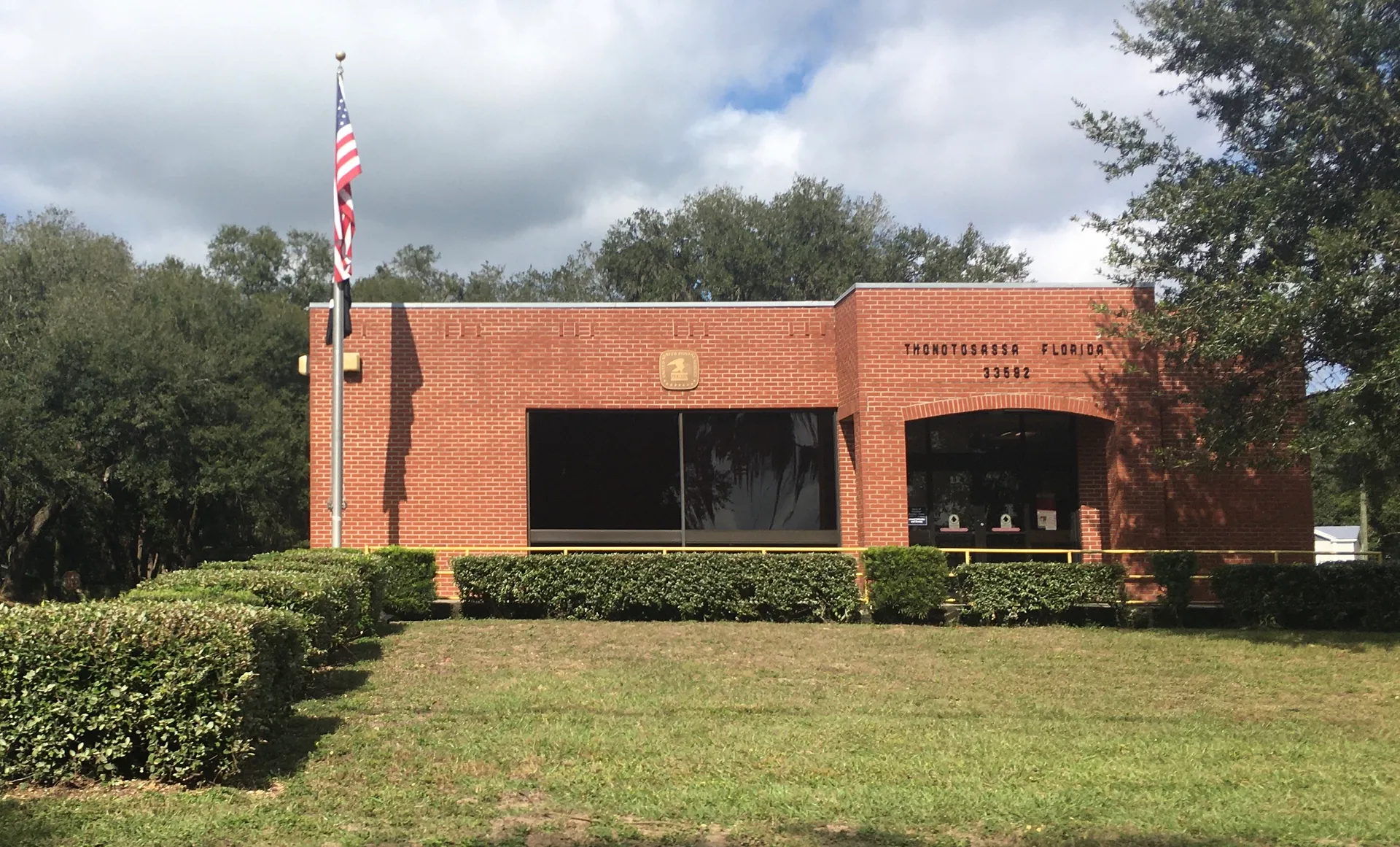 The post office in Thonotosassa, Florida.