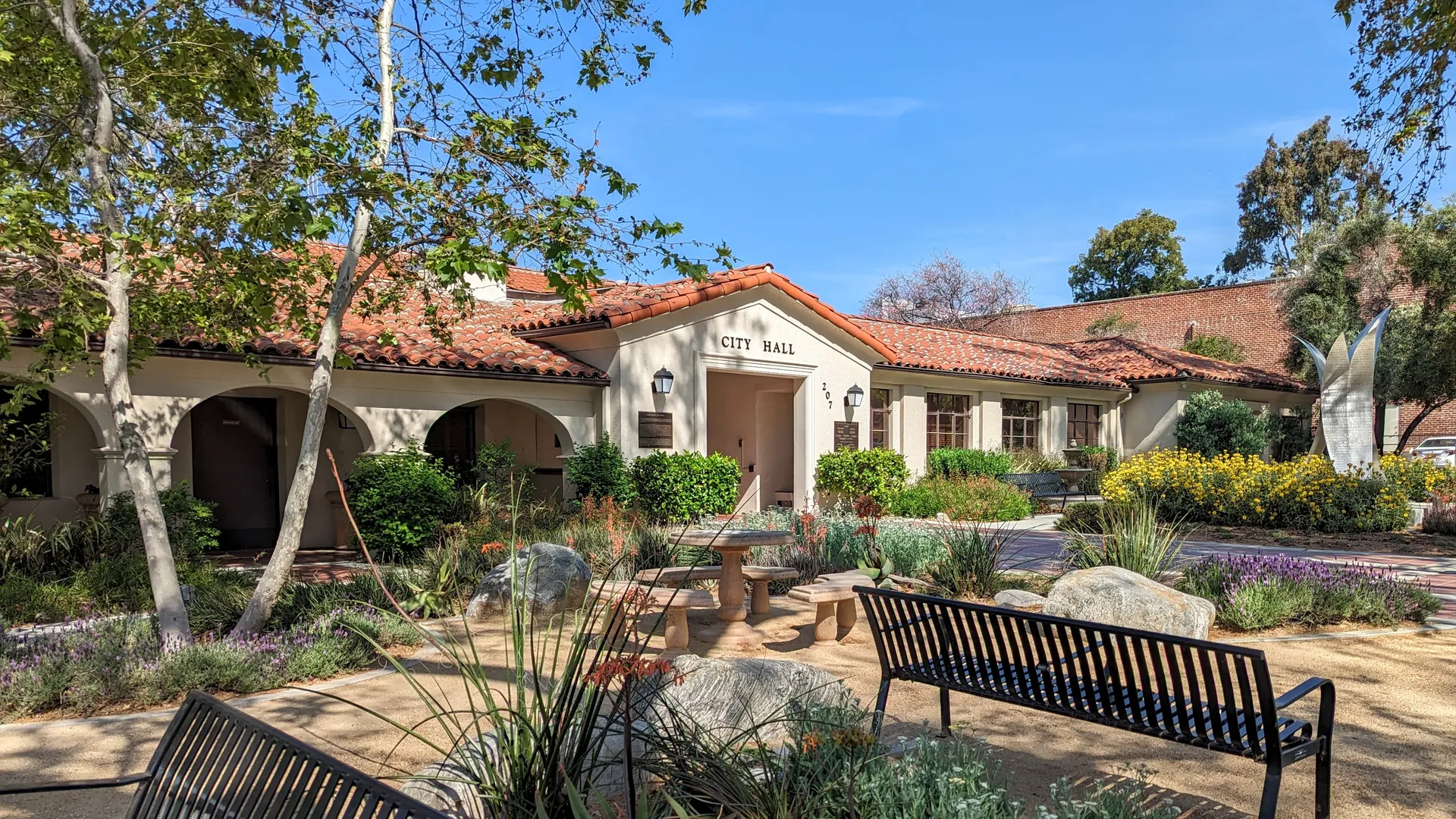 Claremont City Hall and its landscaped courtyard in California.