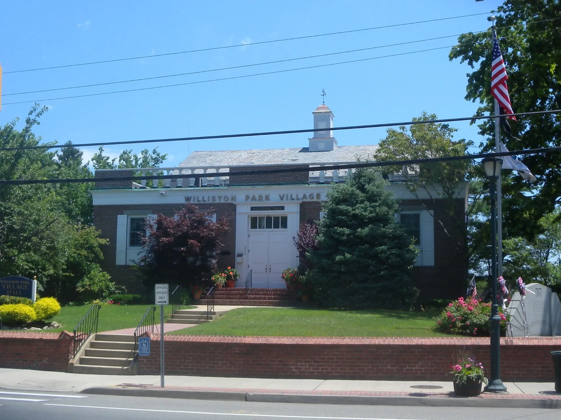 Williston Pk Village Hall jeh. Williston Park, NY.