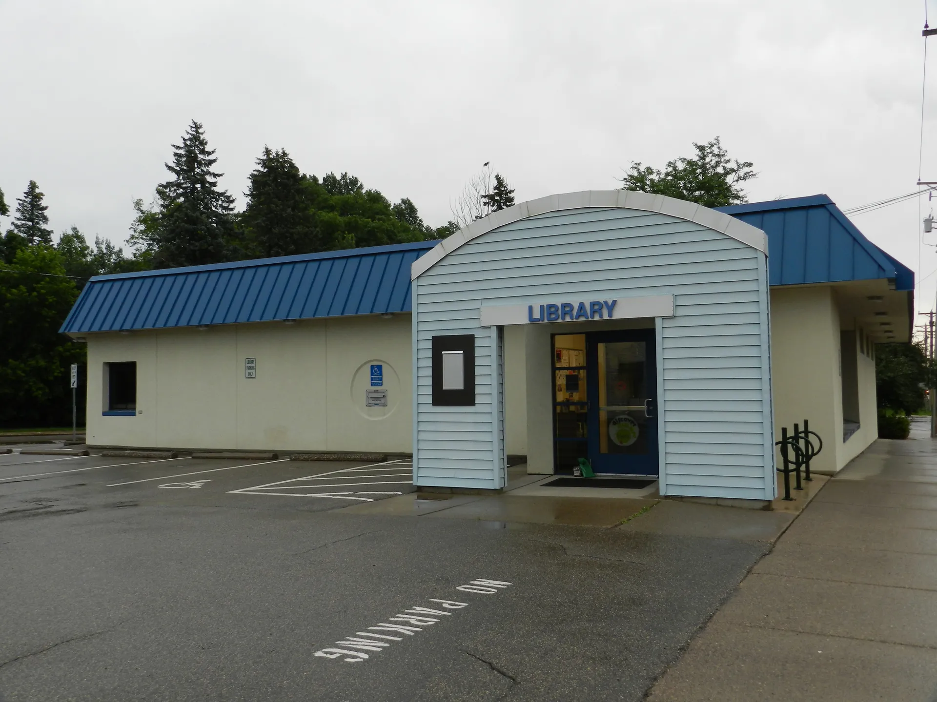 Maple Plain Library building in Maple Plain, Minnesota.