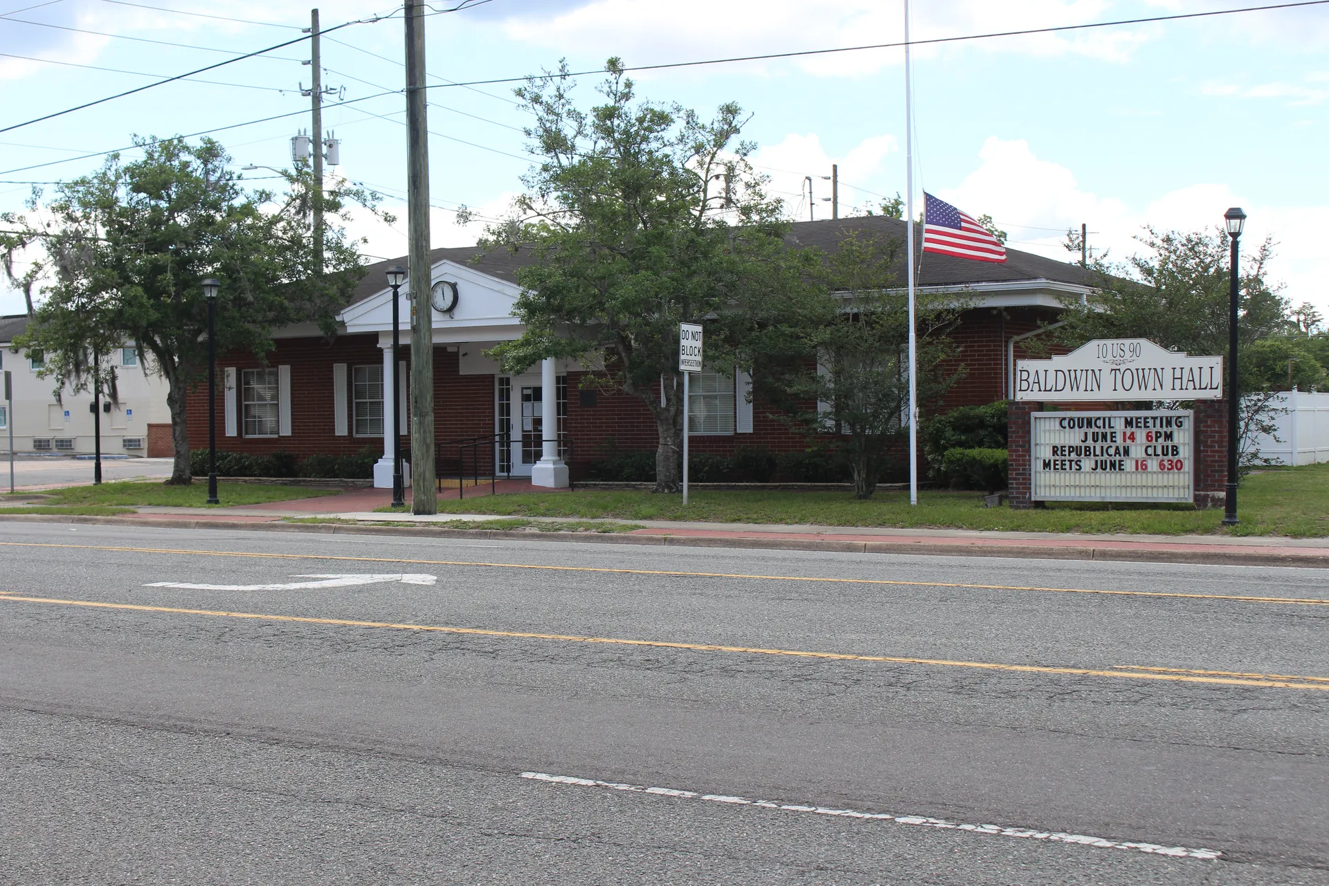Baldwin Town Hall in Baldwin, Florida.