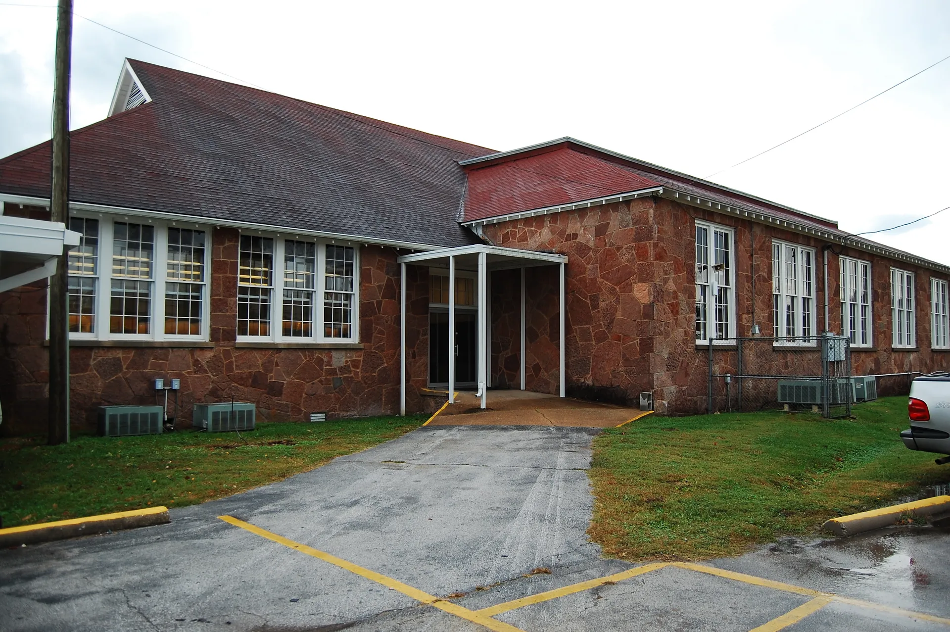 This is a picture of the old main building from valley springs School Campus