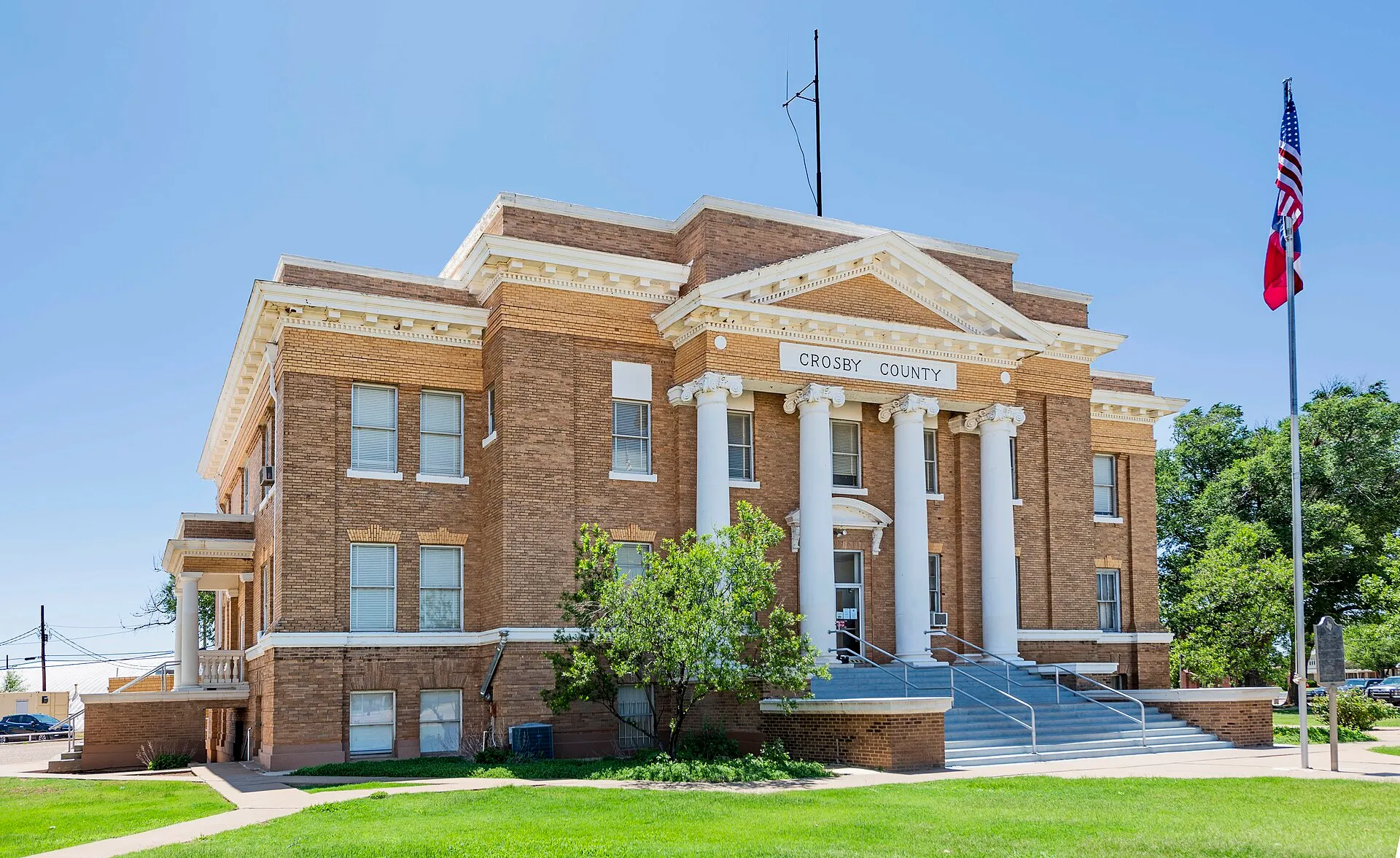 Historic Crosby County Courthouse in Crosbyton, Texas.