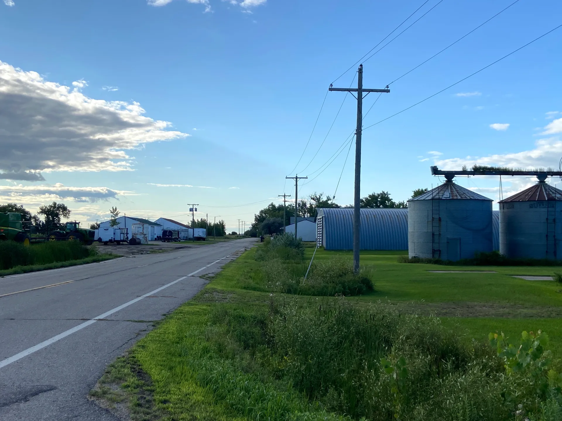 Main street view in Doran, Minnesota.
