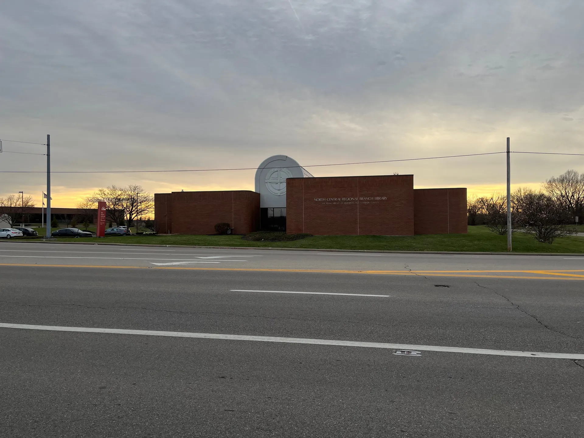 North Central Library building in Mount Healthy, Cincinnati, Ohio.