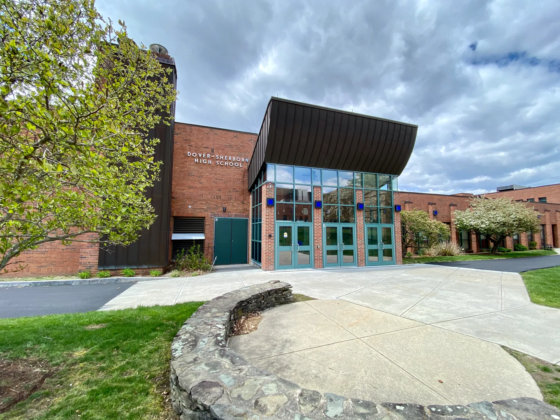 Modern entrance to Dover-Sherborn High School in Dover, Massachusetts.
