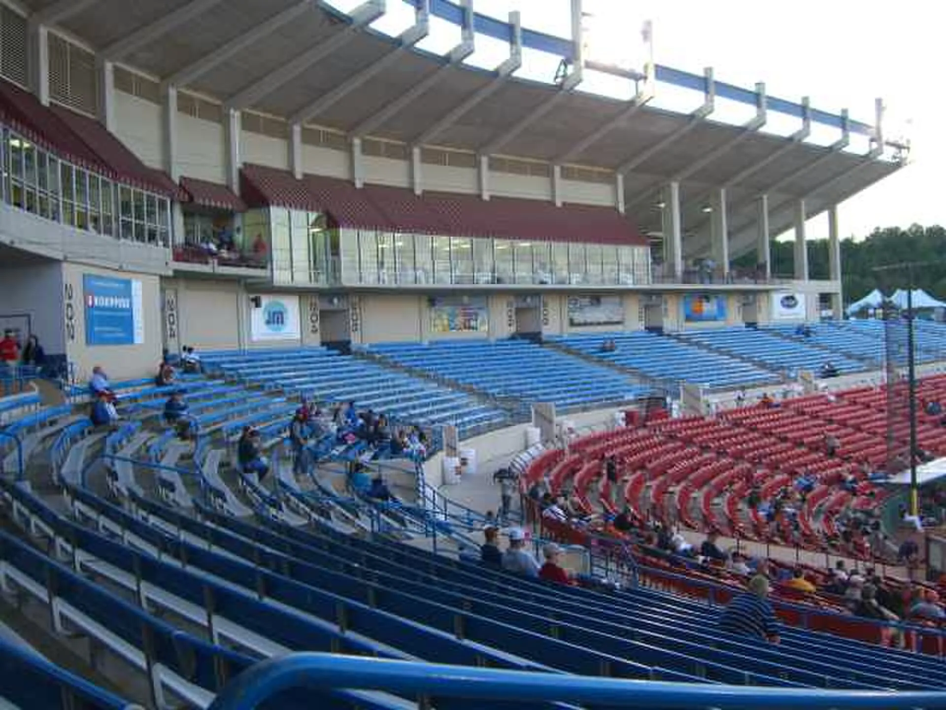 Hoover Metropolitan Stadium
