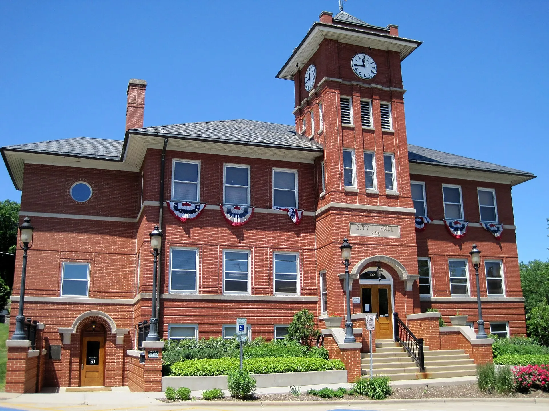 West Dundee Village Hall (8738838622). West Dundee, IL.