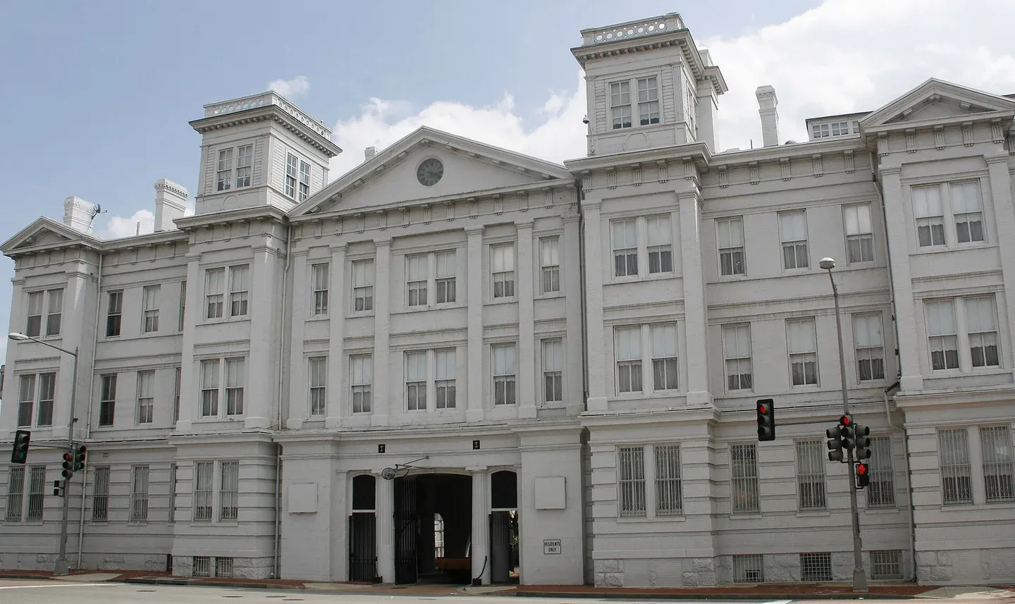 Latrobe Gate at the Washington Navy Yard military installation, viewed from M Street SE.