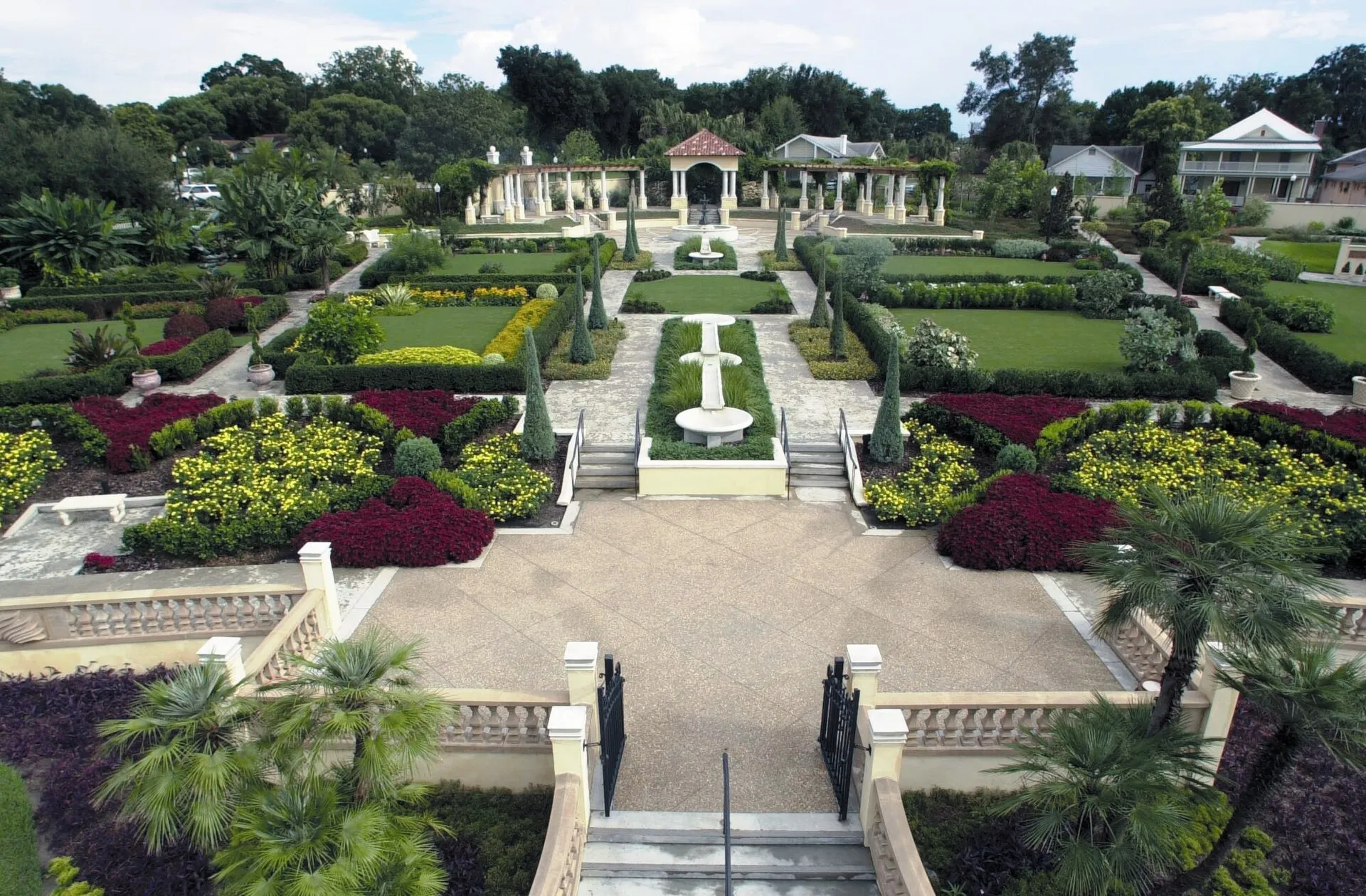 Hollis Garden