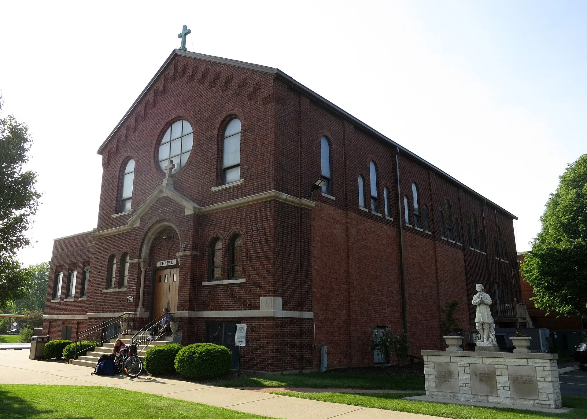 Saint Isidore Catholic Church (Bloomingdale, Illinois) - exterior 2. Bloomingdale, IL.
