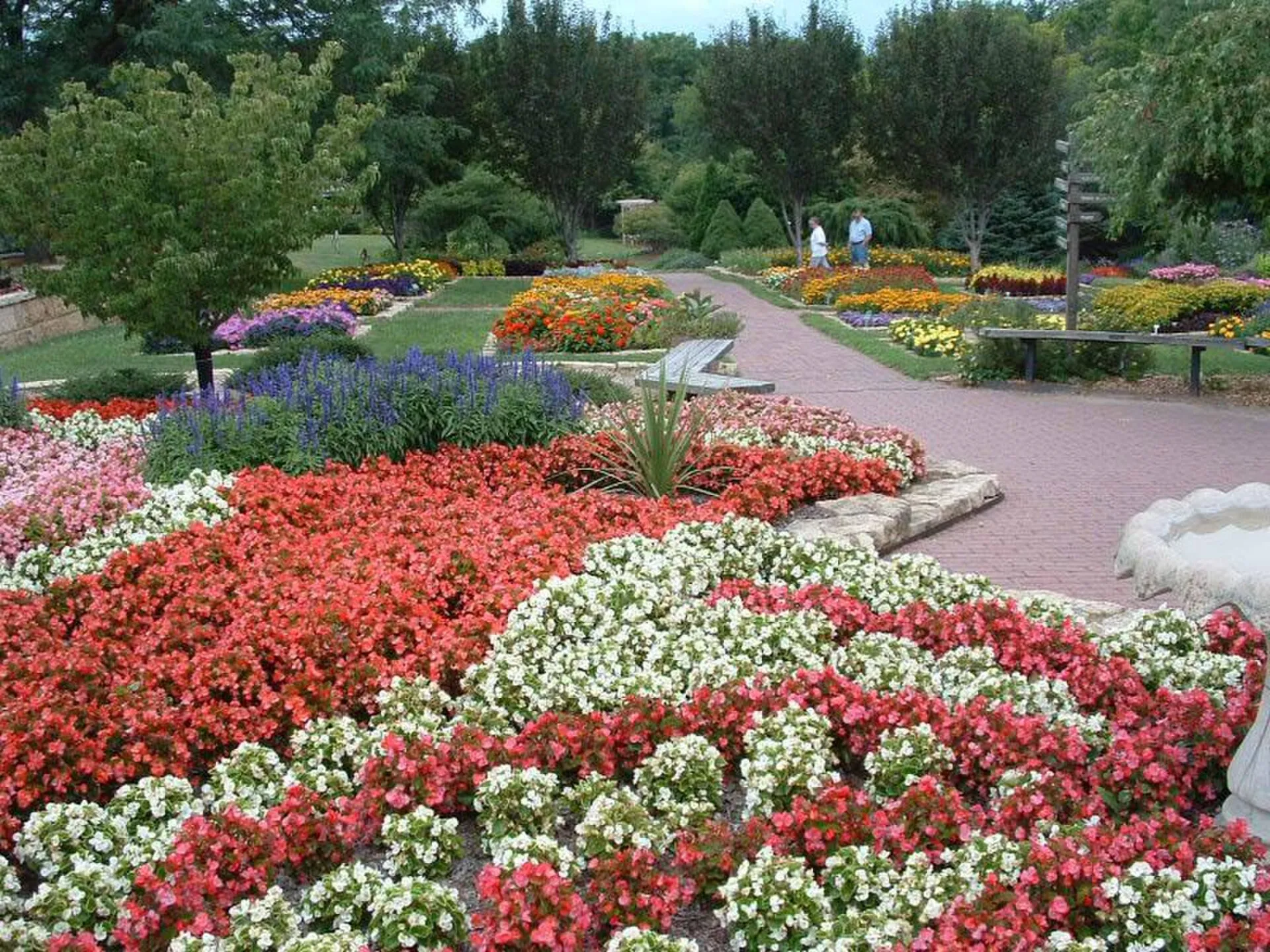 Dubuque Arboretum and Botanical Gardens