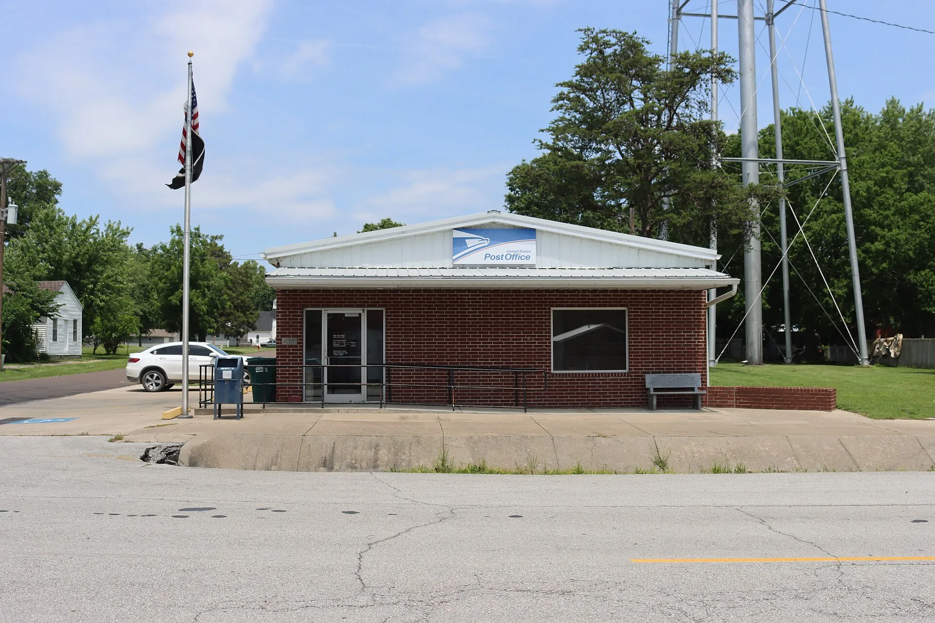 East Lynne Post Office building in East Lynne, Missouri.