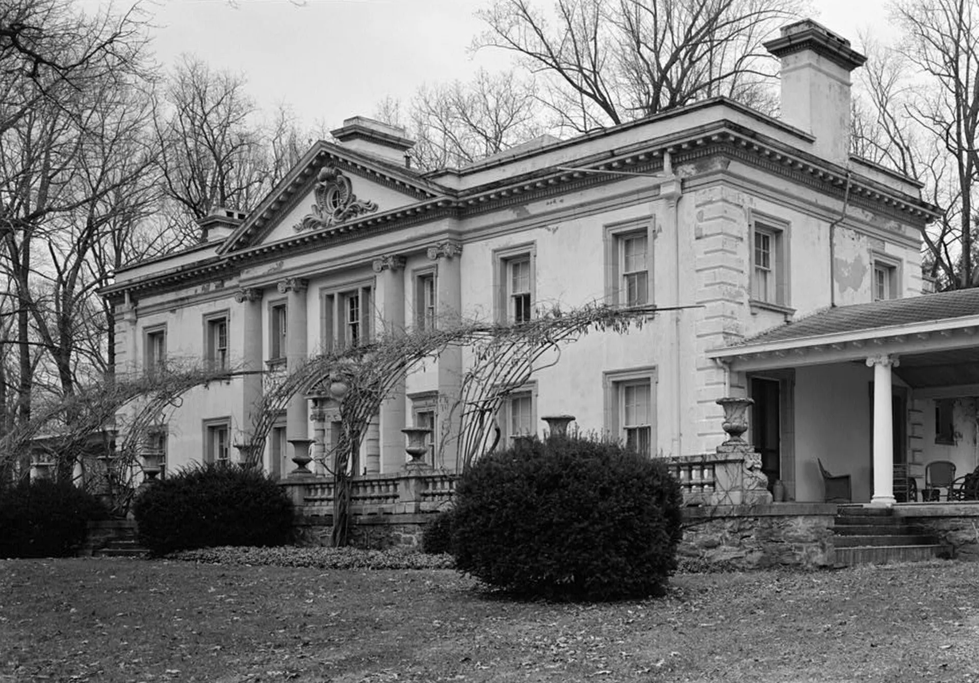 Liriodendron Mansion