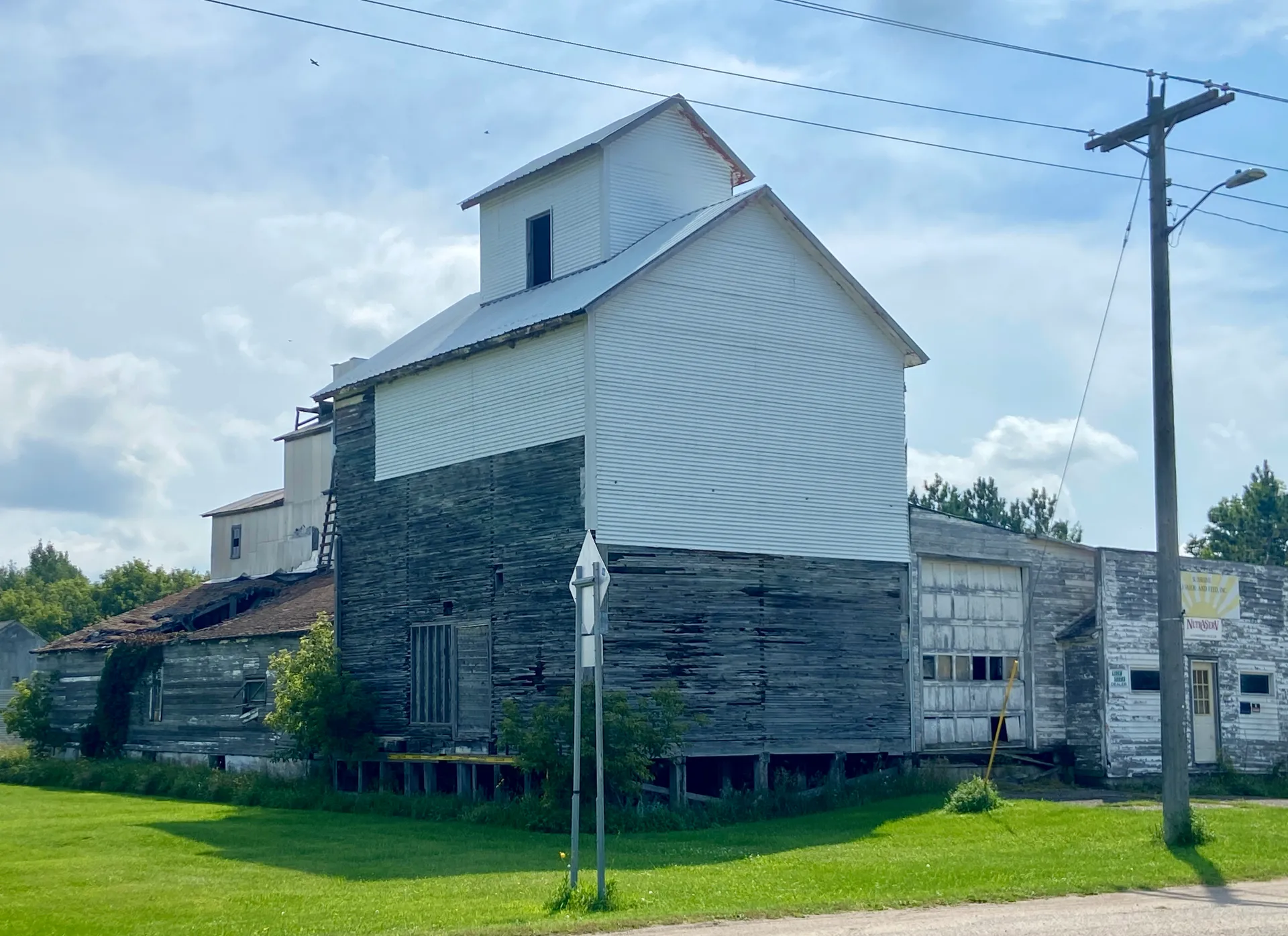 Grain elevator in Hewitt, Minnesota.