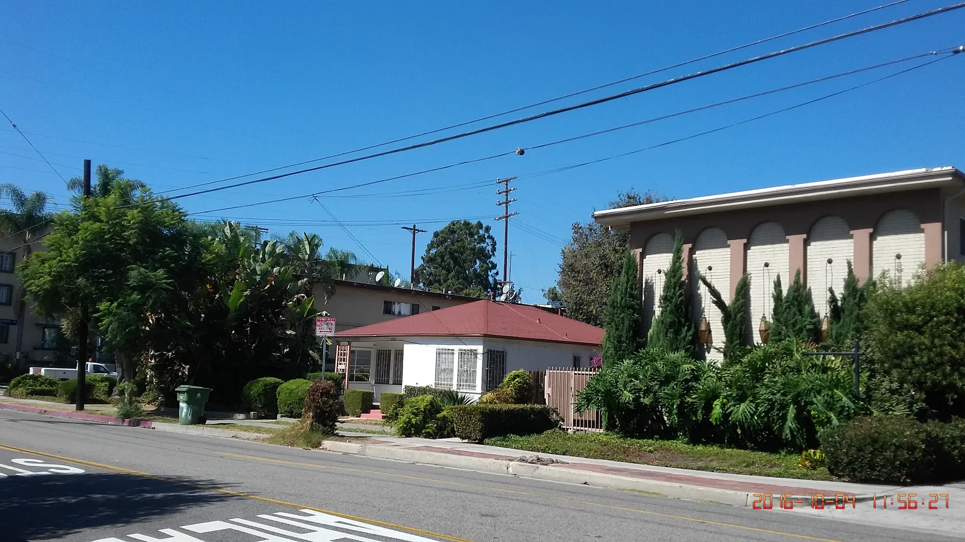 Street scene in Sawtelle, Los Angeles.