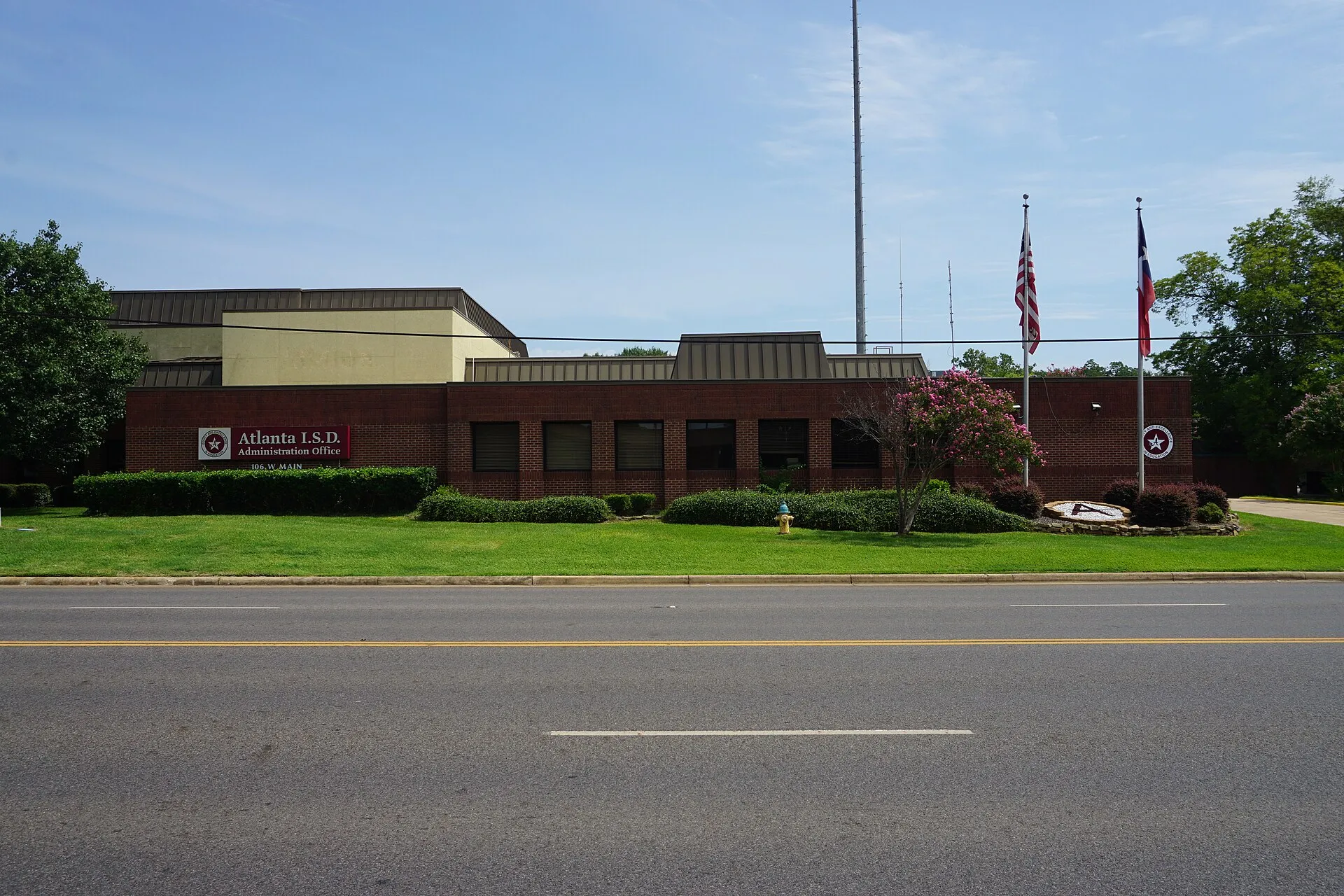 Atlanta ISD Administration Office building in Atlanta, Texas.