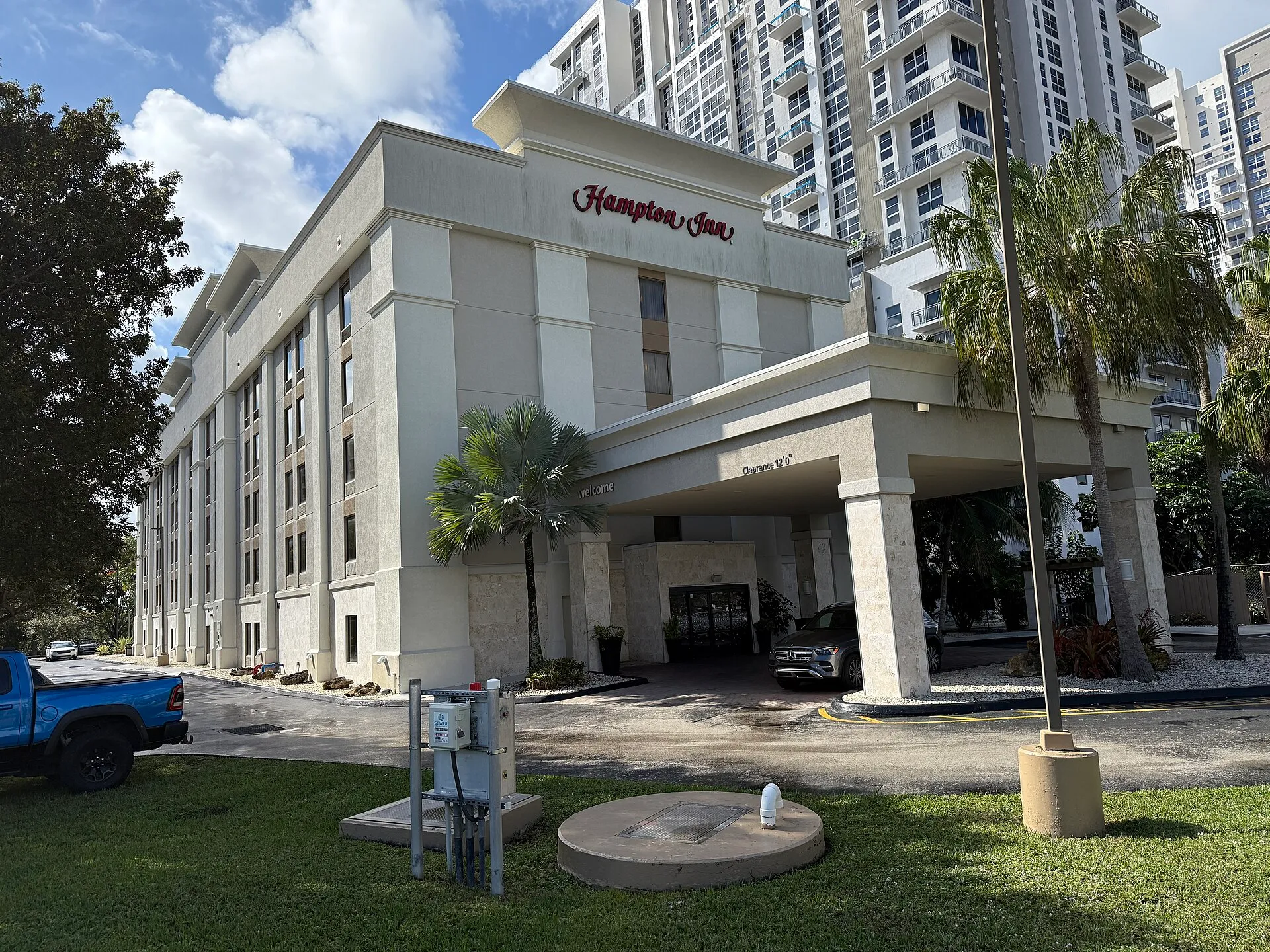 Hampton Inn Miami Dadeland hotel in Glenvar Heights, Florida.